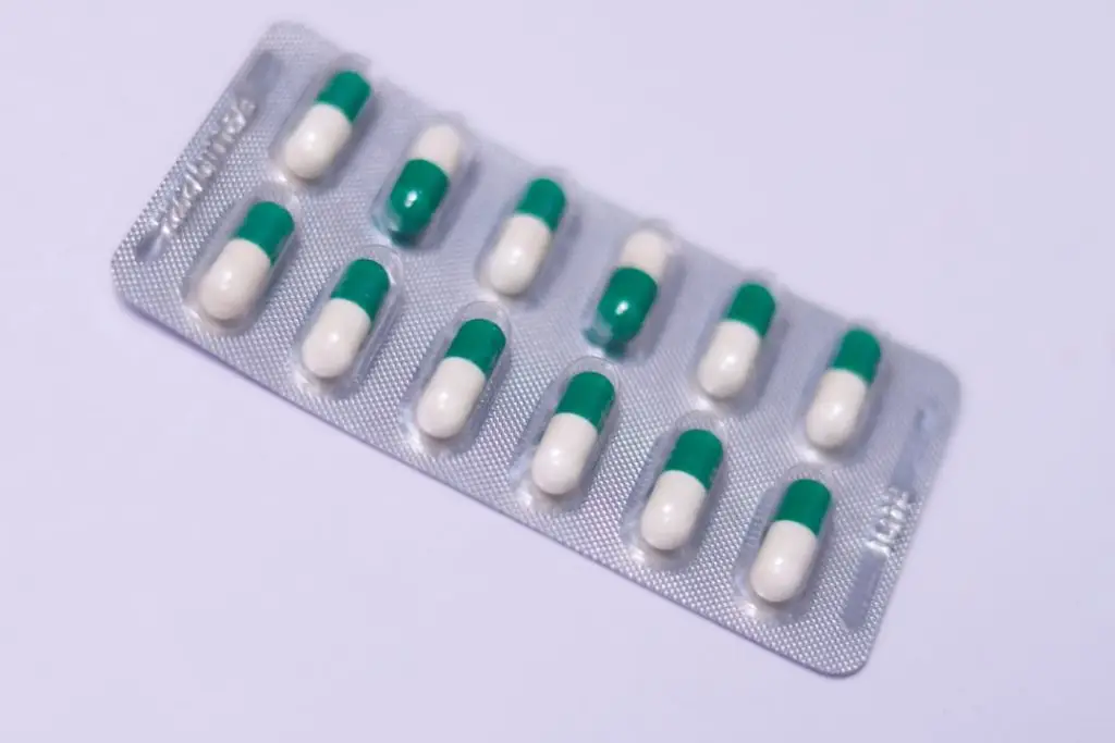 syphilis treatment pills